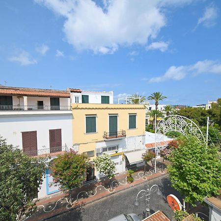 Villa Diana - Beach & Rooms 이스키아 외부 사진