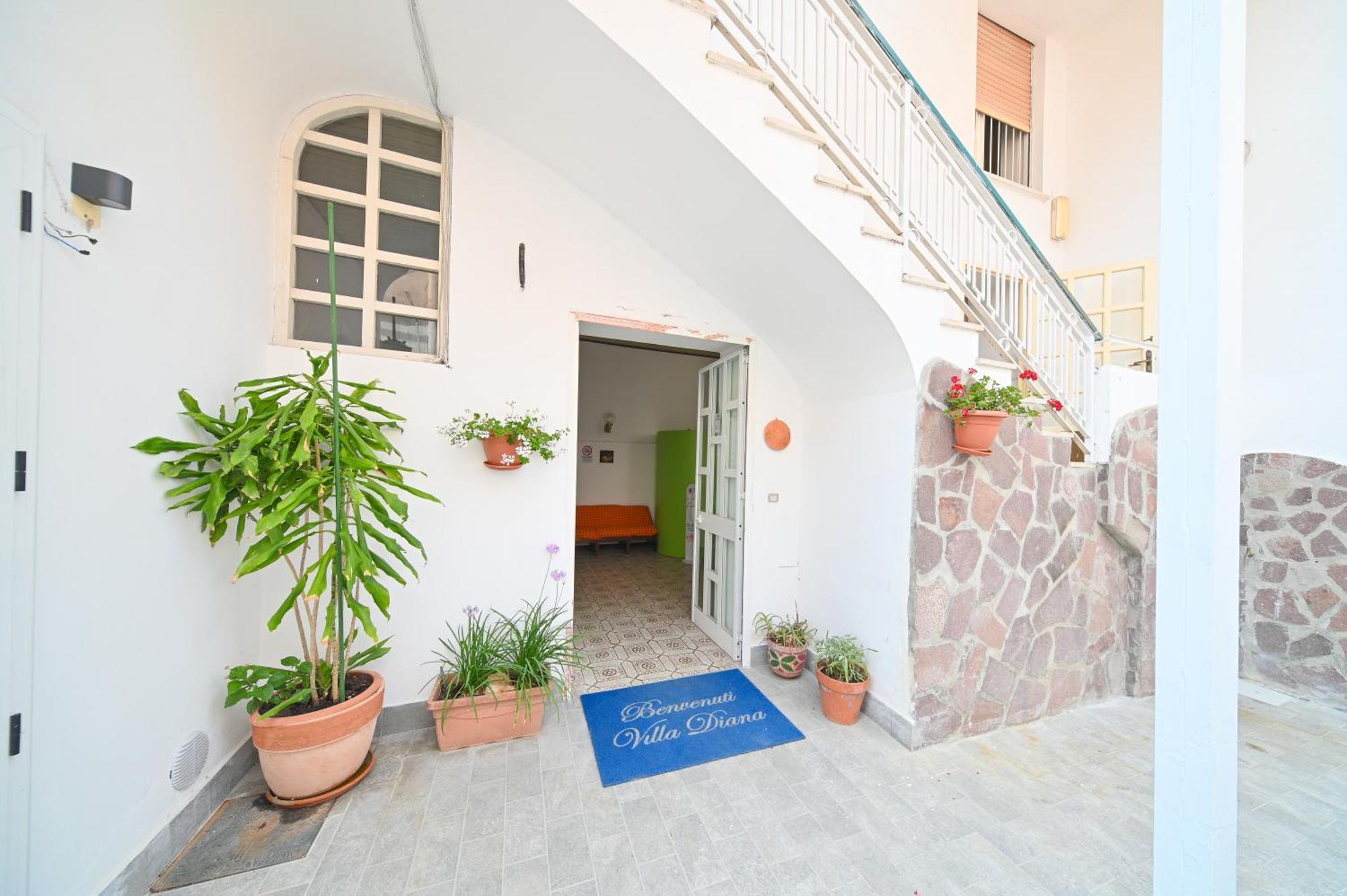 Villa Diana - Beach & Rooms 이스키아 외부 사진