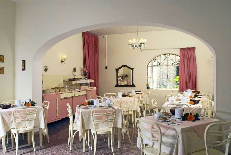 Villa Diana - Beach & Rooms 이스키아 외부 사진
